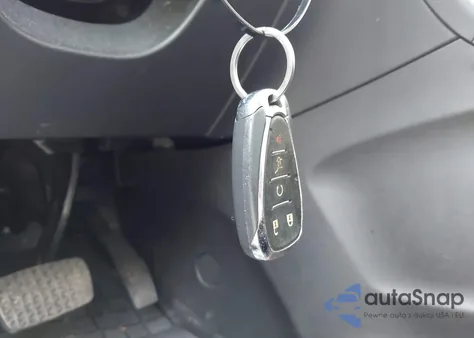 2018 Chevrolet Equinox Premier from USA, damaged, VIN 2GNAXVEV4J6133149